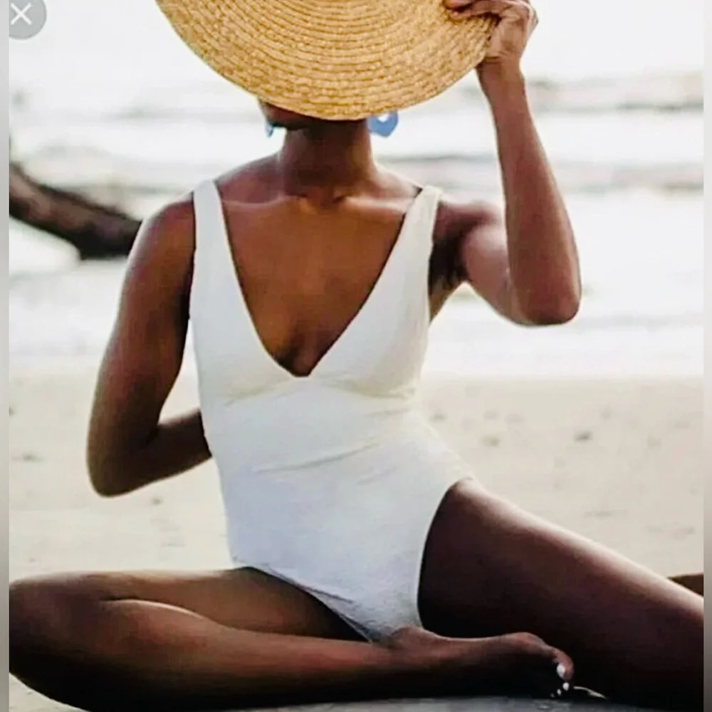 NWT - $128 ANDIE Swim - ‘Sardinia’ Ribbed One Piece - White | XXLT Tall